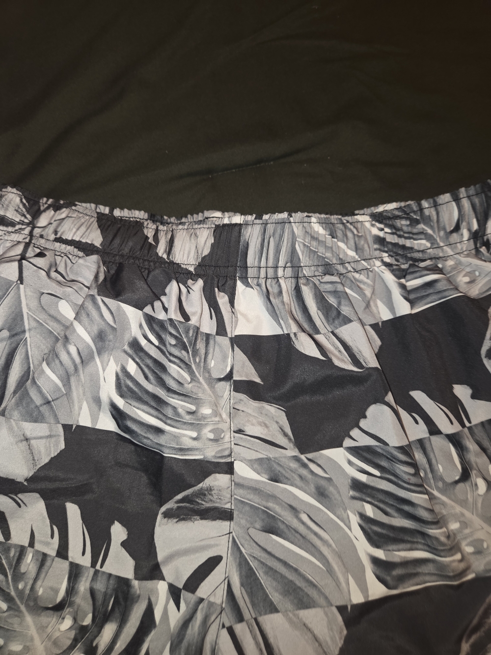Nike Womens Dri-Fit Tempo Printed Running Shorts 3" Size Medium - Picture 3 of 6